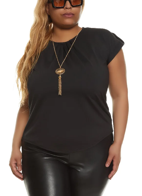 Plus Size Tabbed Short Sleeve Blouse with Necklace