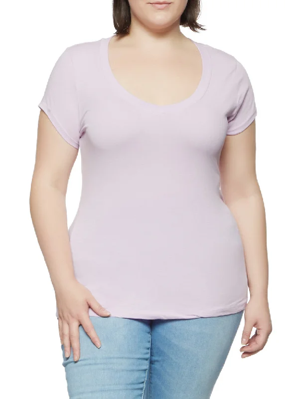 Plus Size Solid V Neck Tee