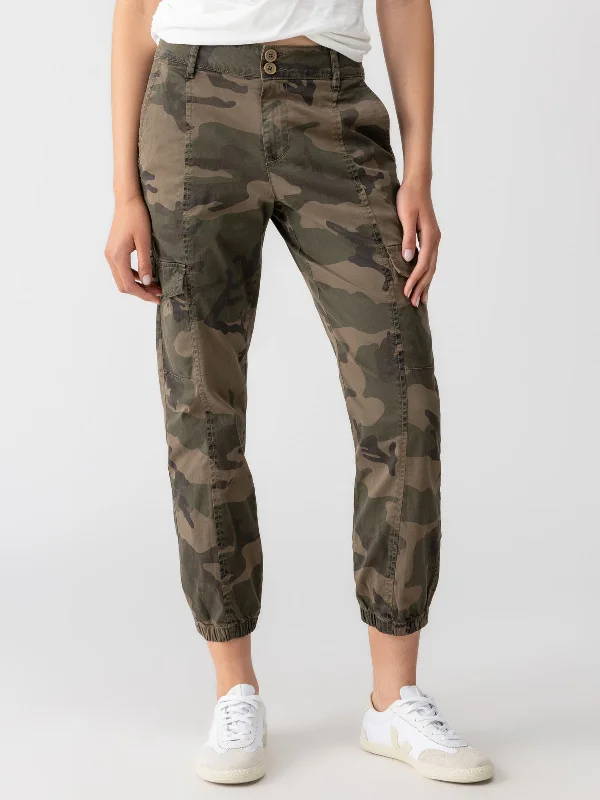 Rebel Standard Rise Pant Hiker Camo